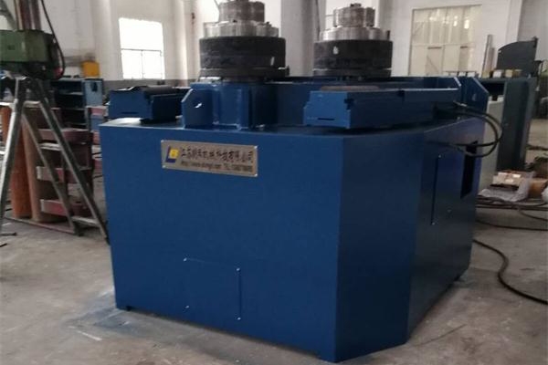 型材彎曲正逐漸向數控化和逐步高端化方向發展